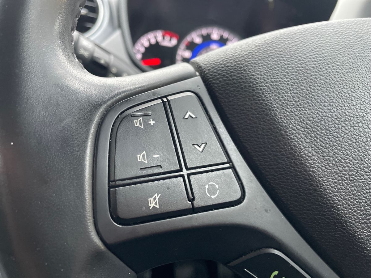 Used Hyundai i10 2019 for sale - 77885465: Photo 16