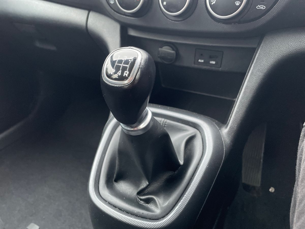 Used Hyundai i10 2019 for sale - 77885465: Photo 19