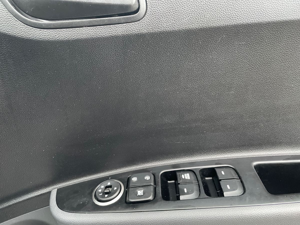 Used Hyundai i10 2019 for sale - 77885465: Photo 20