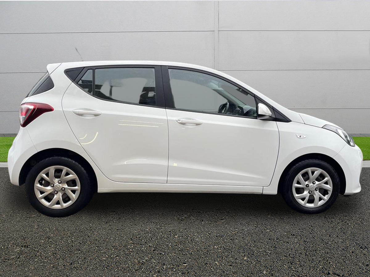Used Hyundai i10 2019 for sale - 77885465: Photo 8
