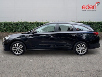 Used Hyundai i30 2020 for sale - 79458619: Photo