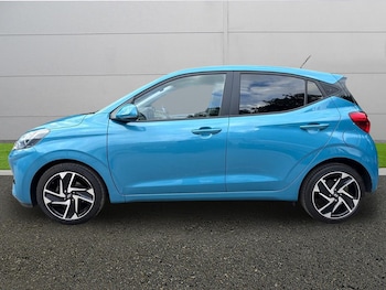 Used Hyundai i10 2021 for sale - 79063940: Photo