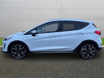 Used Ford Fiesta 2021 for sale - 77002633: Photo