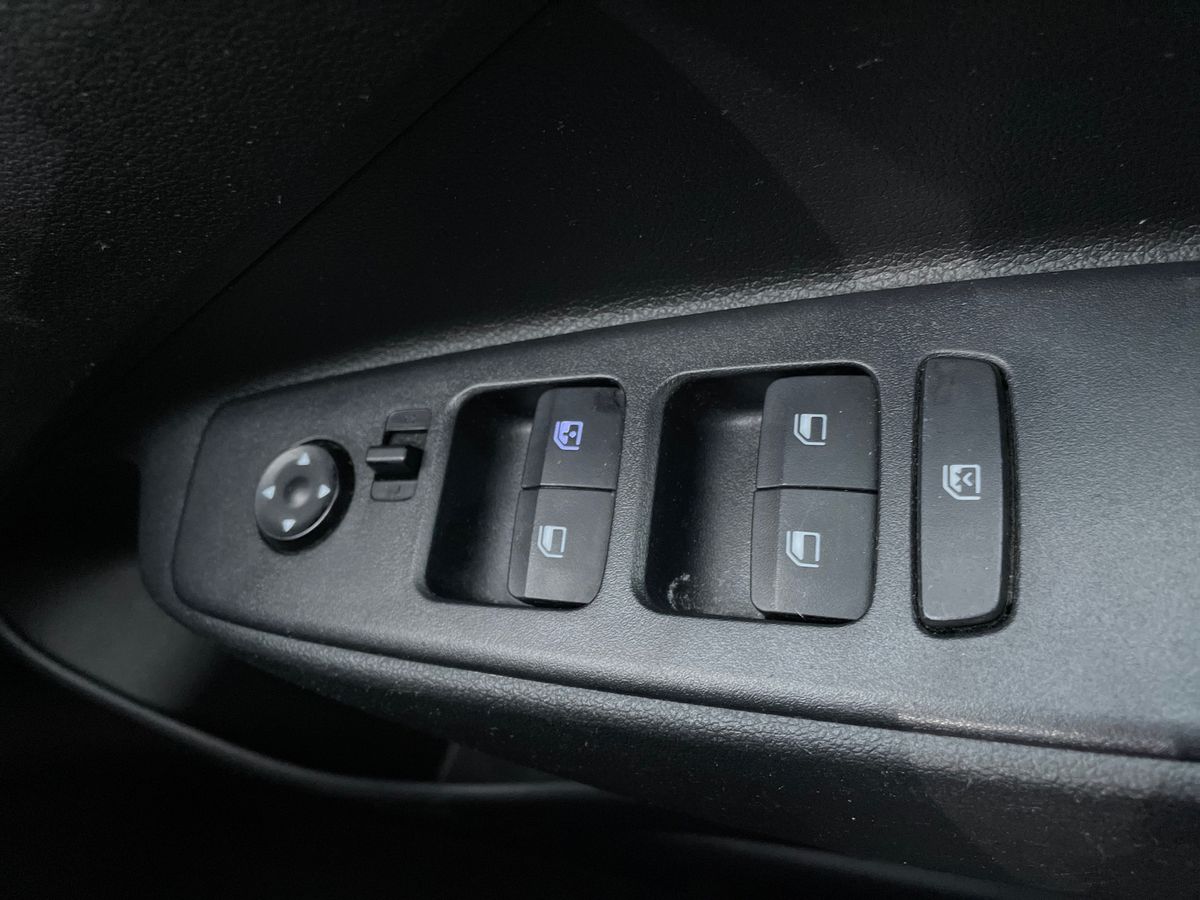 Used Hyundai i10 2022 for sale - 77025351: Photo 20