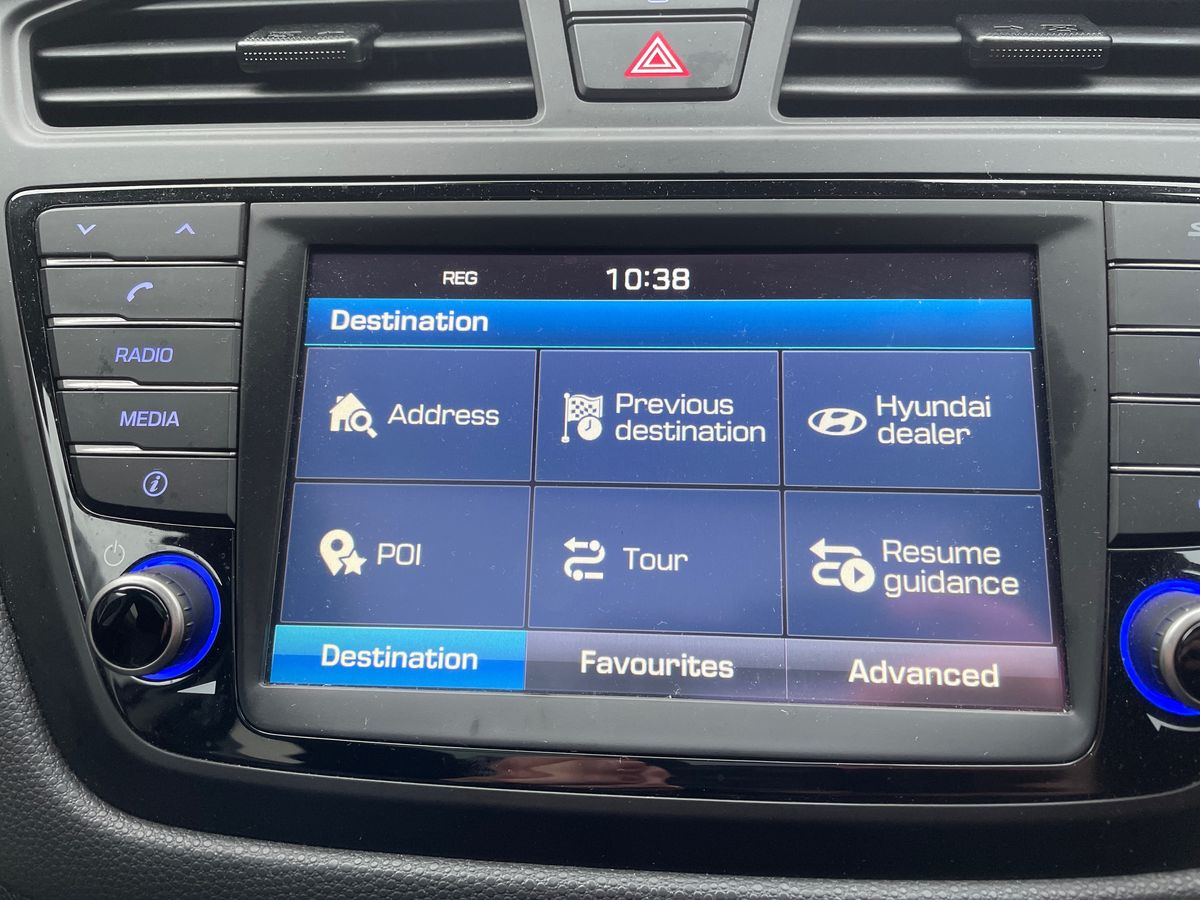 Used Hyundai i20 2018 for sale - 77372991: Photo 27