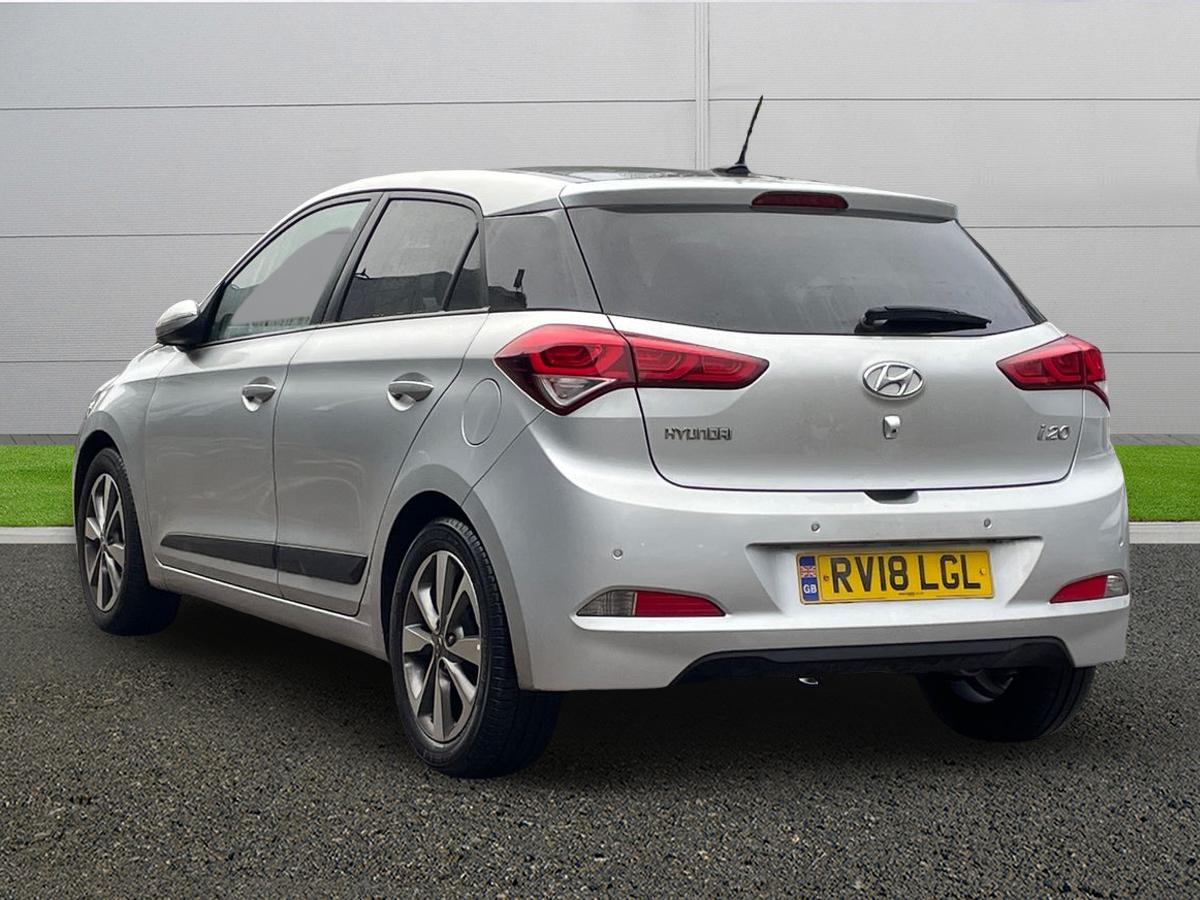 Used Hyundai i20 2018 for sale - 77372991: Photo 5