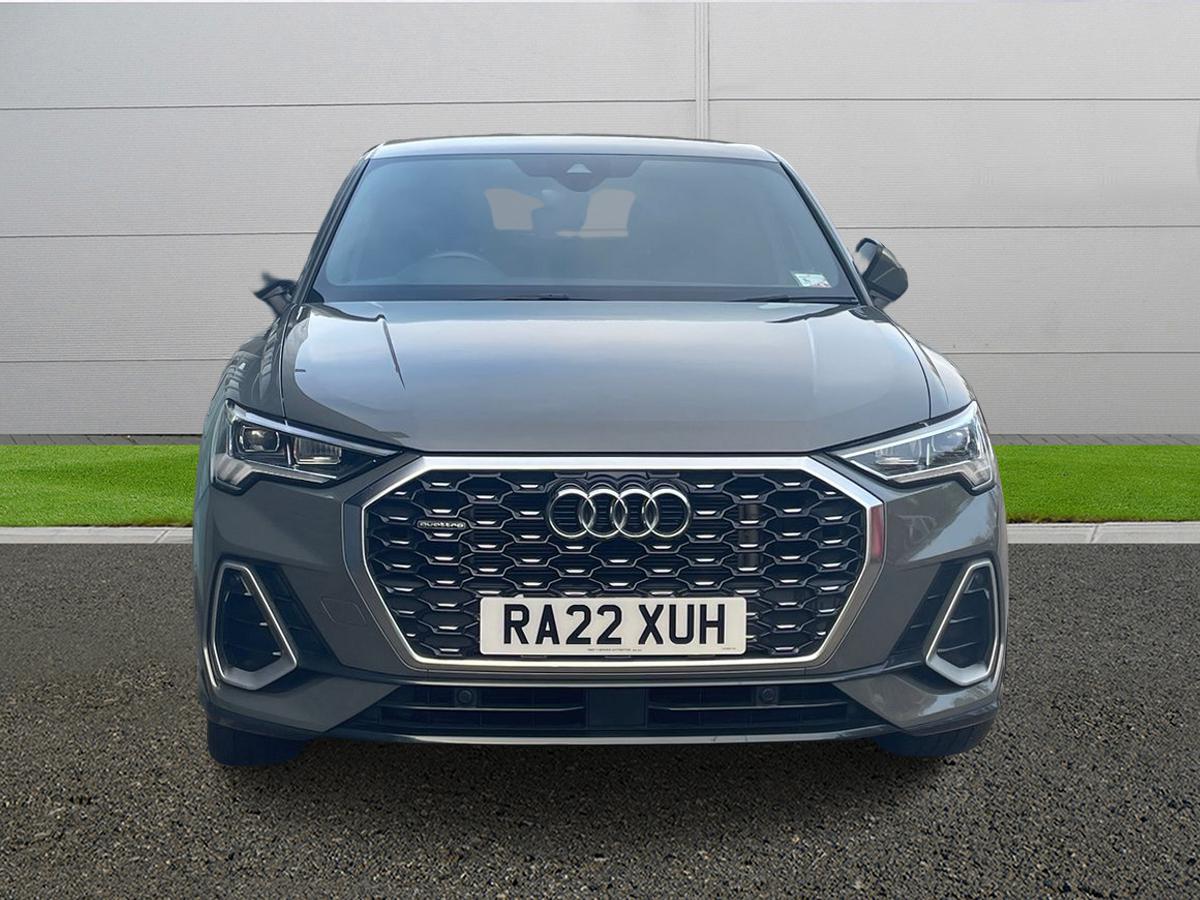 Used Audi Q3 2022 for sale - 77082532: Photo 2