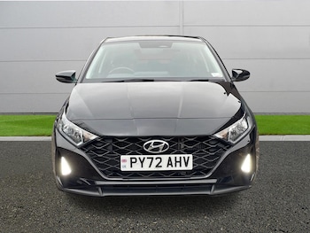 Used Hyundai i20 2022 for sale - 77035881: Photo
