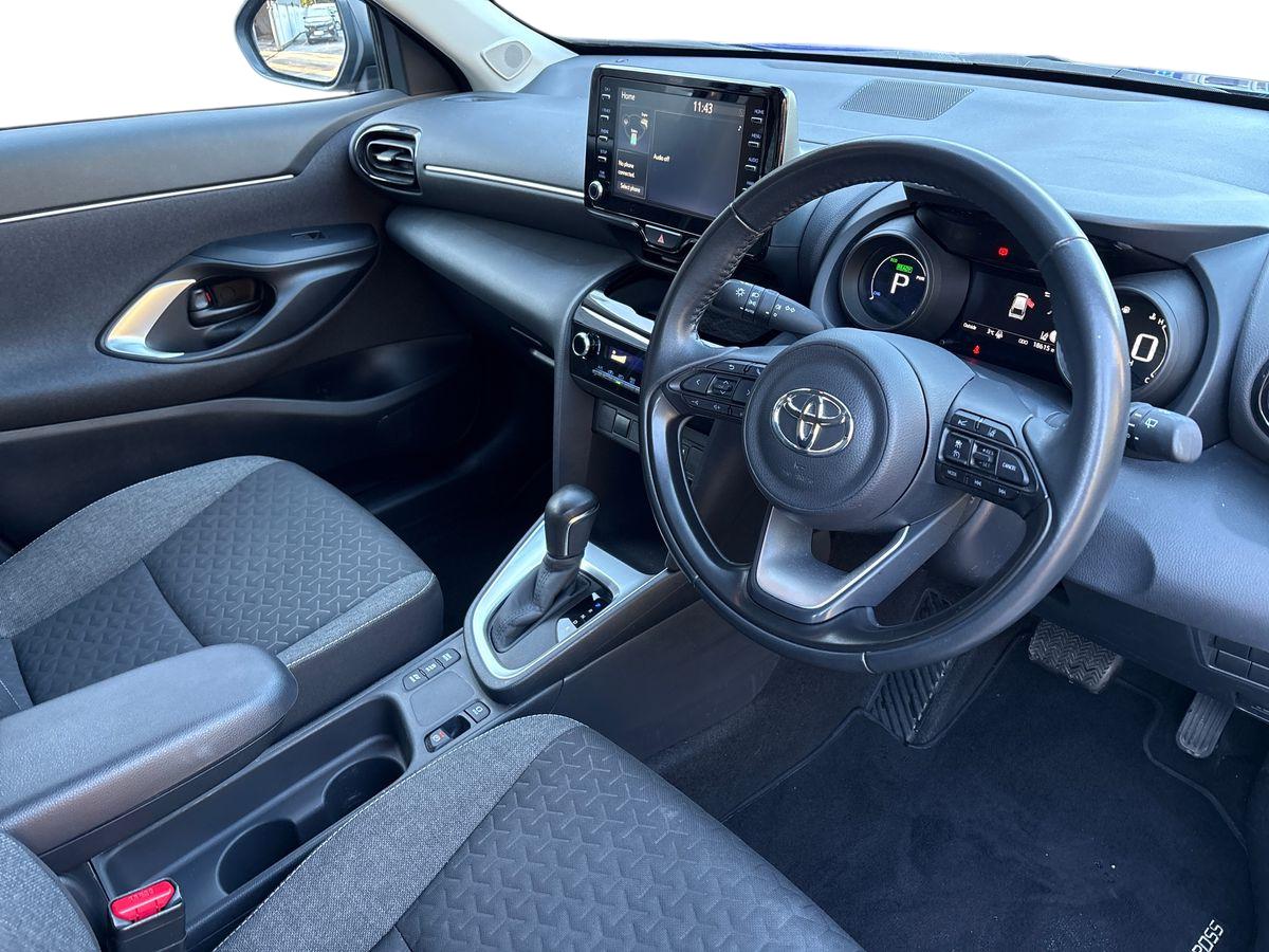 Used Toyota Yaris Cross 2023 for sale - 77092662: Photo 15