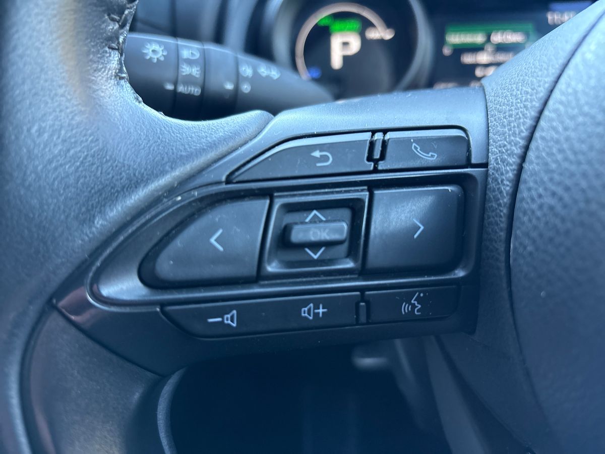 Used Toyota Yaris Cross 2023 for sale - 77092662: Photo 16