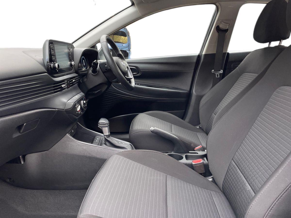 Used Hyundai i20 2022 for sale - 76716853: Photo 10