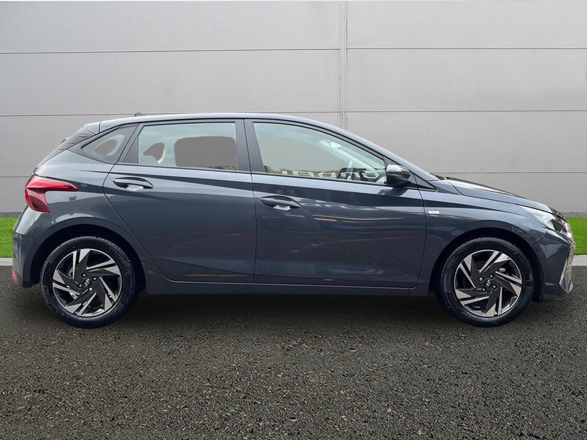 Used Hyundai i20 2022 for sale - 76716853: Photo 8