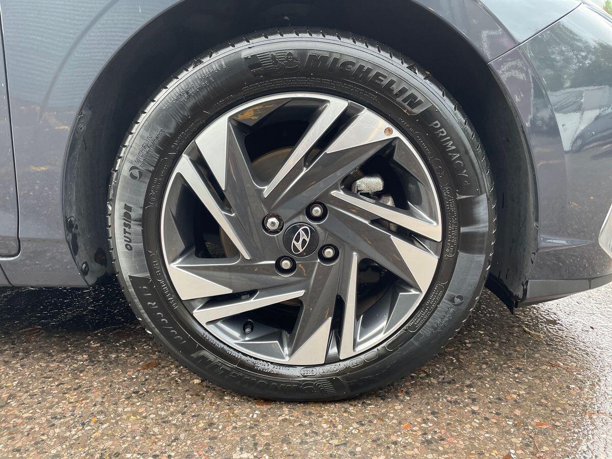 Used Hyundai i20 2022 for sale - 76716853: Photo 9