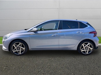 Used Hyundai i20 2024 for sale - 78463685: Photo