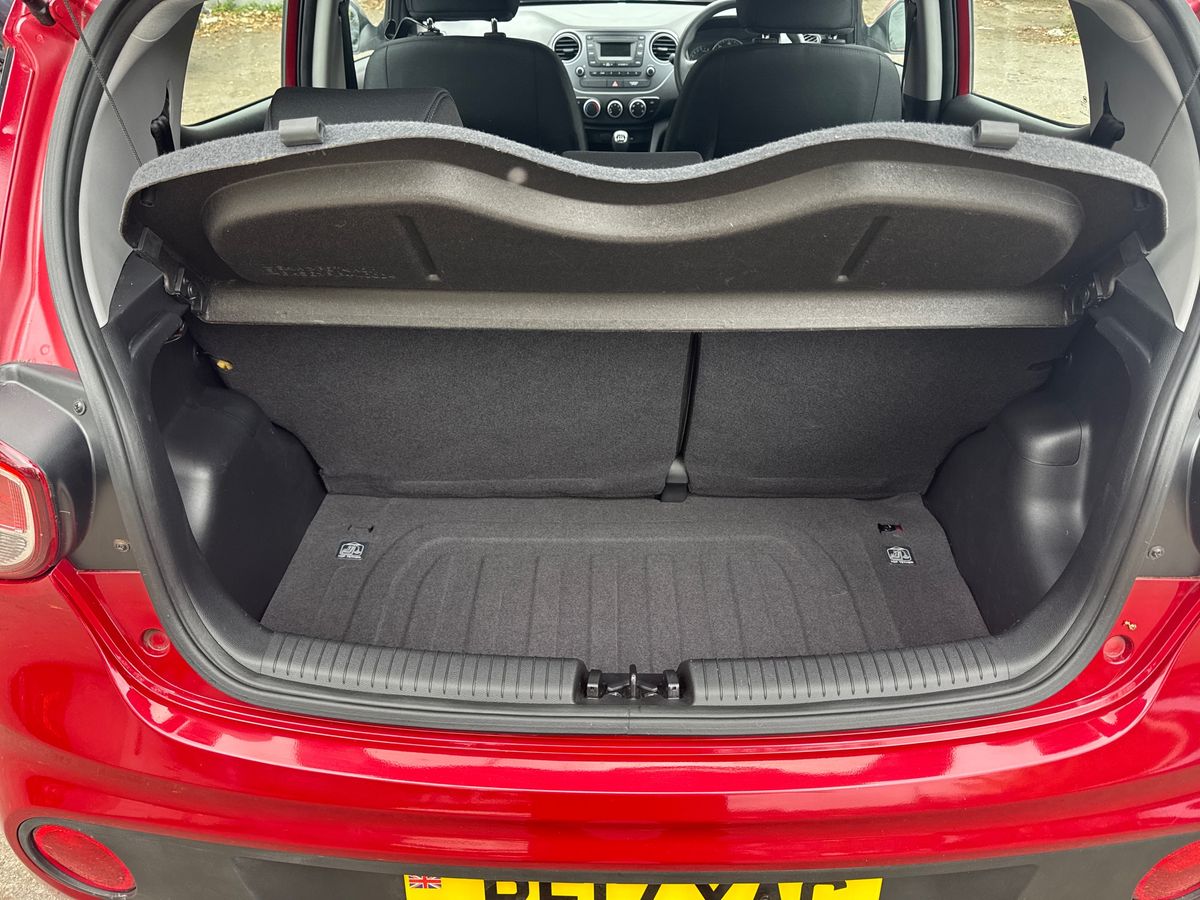 Used Hyundai i10 2017 for sale - 77002614: Photo 12