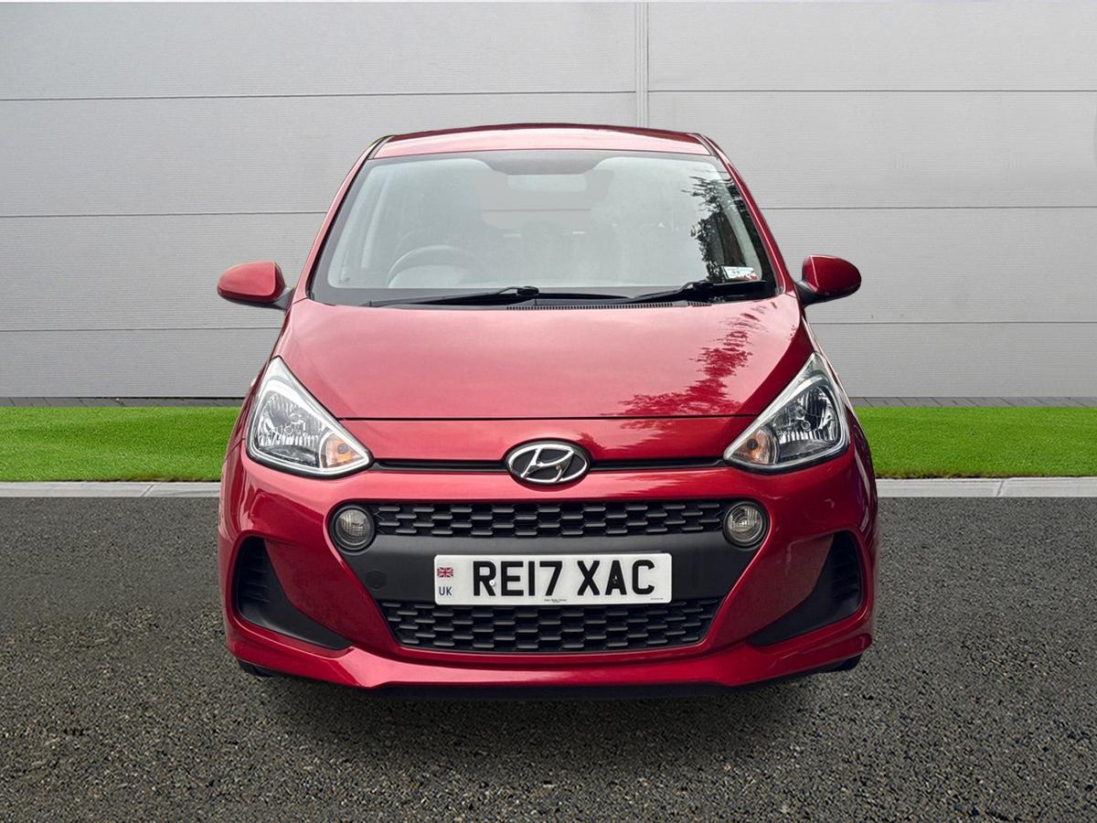 Used Hyundai i10 2017 for sale - 77002614: Photo 2