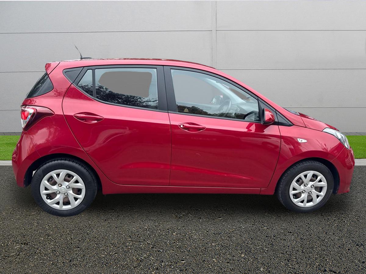 Used Hyundai i10 2017 for sale - 77002614: Photo 8