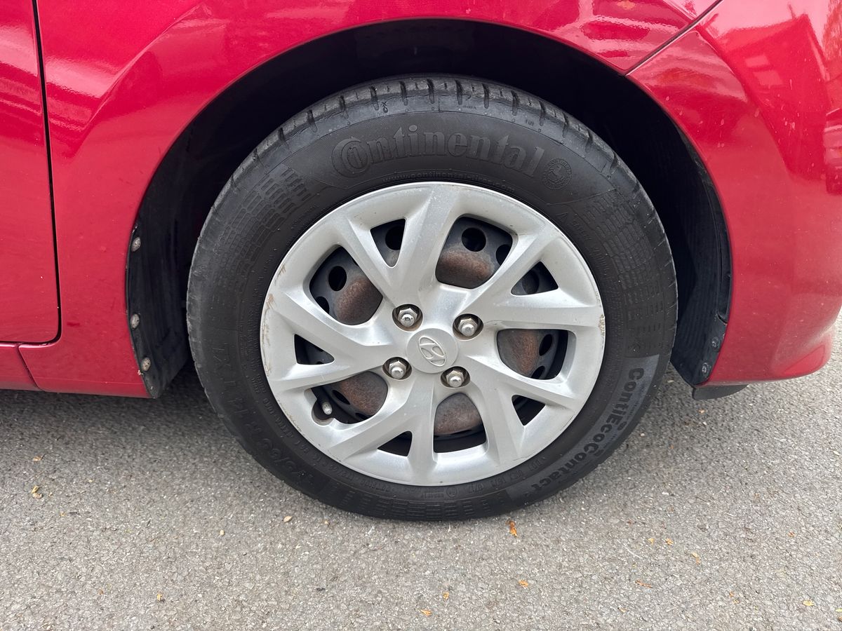 Used Hyundai i10 2017 for sale - 77002614: Photo 9