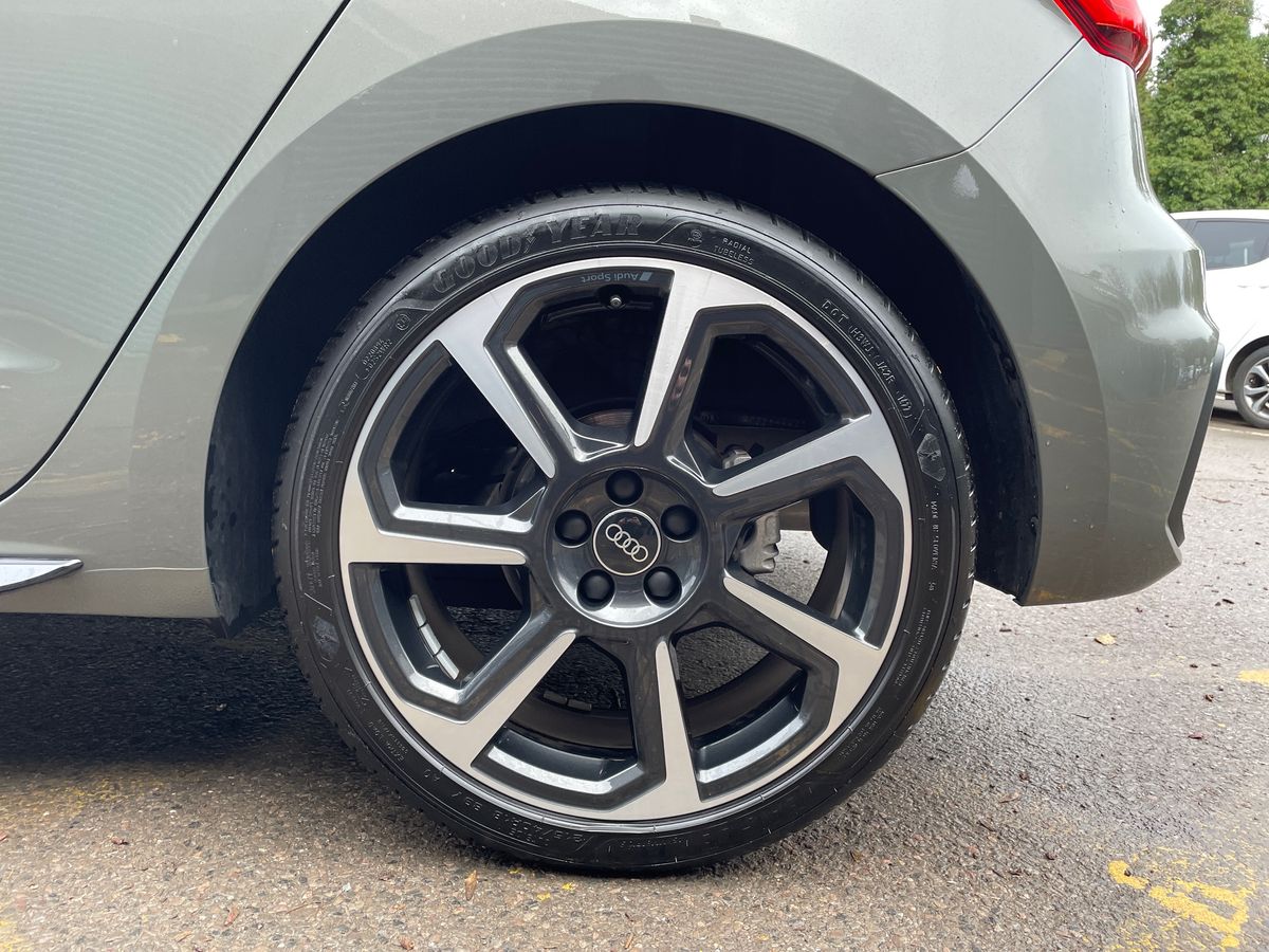 Used Audi A1 2022 for sale - 77917982: Photo 9