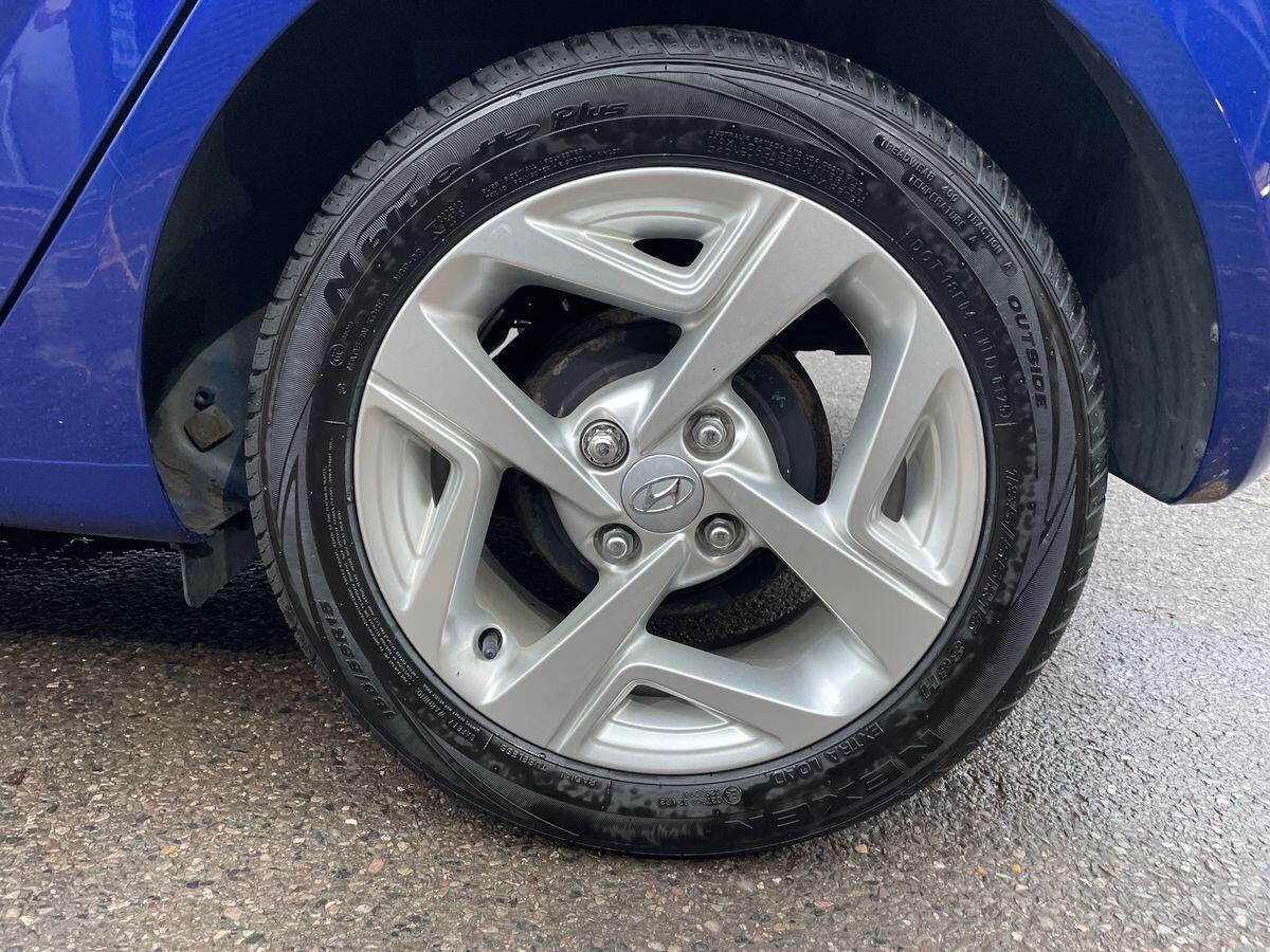 Used Hyundai i10 2022 for sale - 76781607: Photo 9