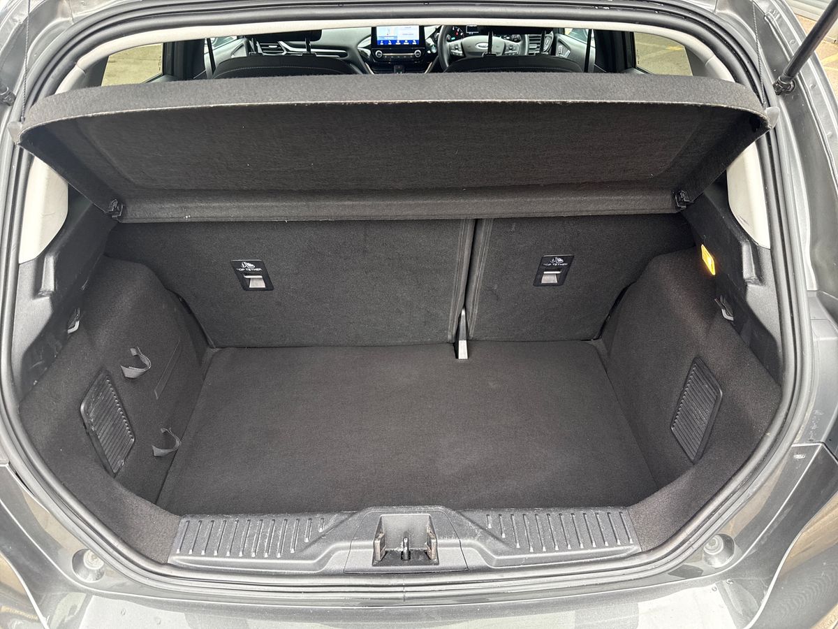 Used Ford Fiesta 2020 for sale - 78102913: Photo 12