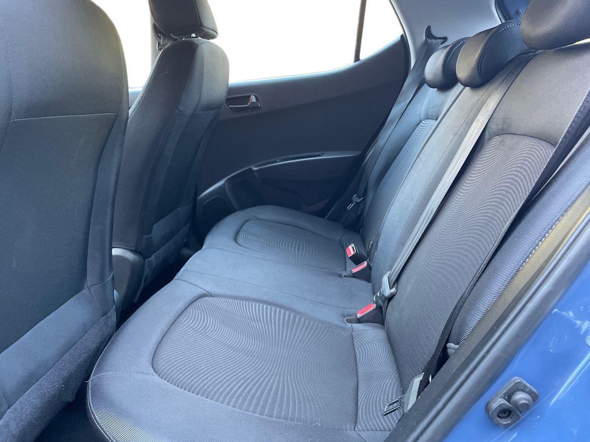 Used Hyundai i10 2018 for sale - 76926945: Photo 11