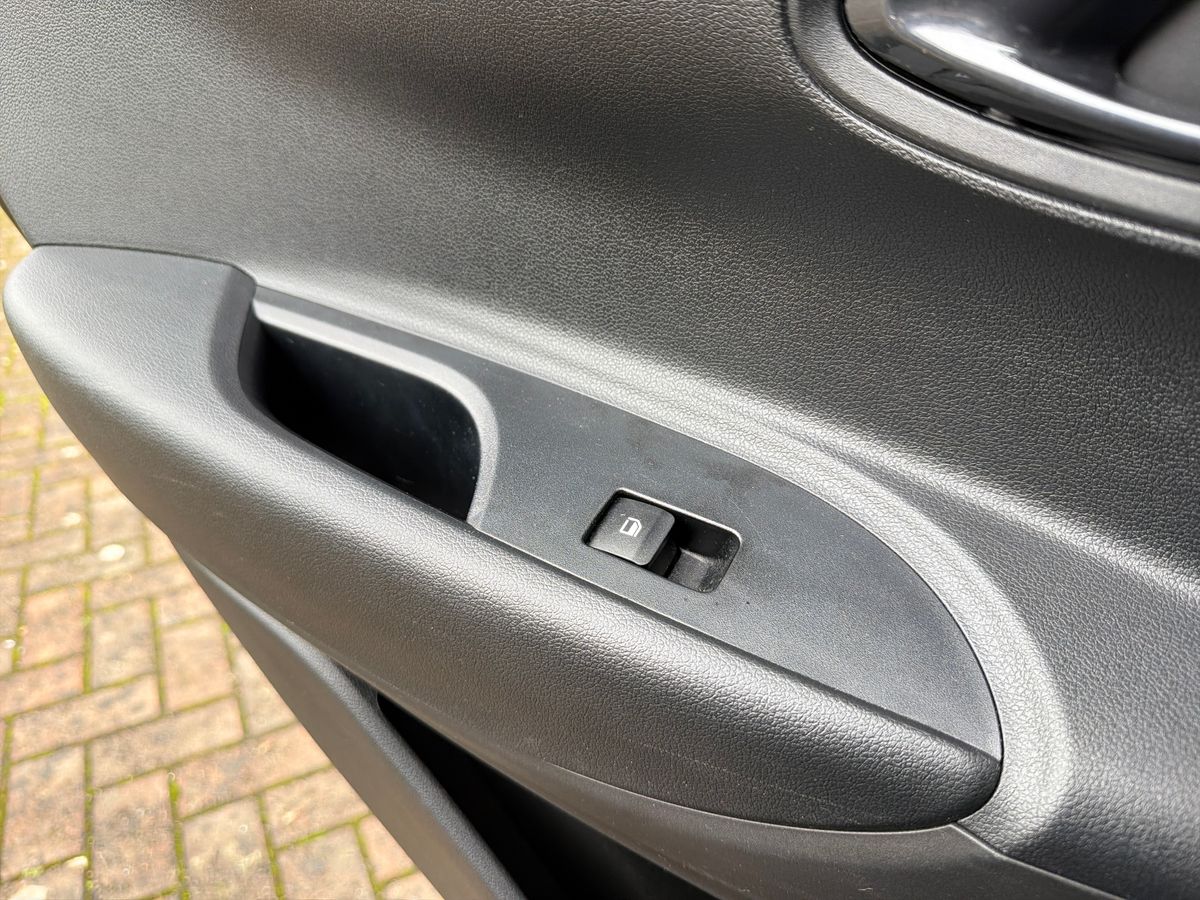 Used Hyundai i20 2022 for sale - 77614548: Photo 25