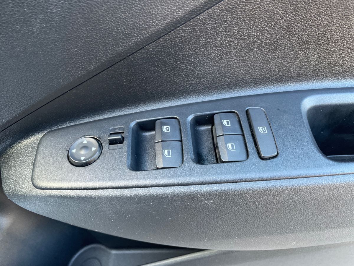 Used Hyundai i10 2020 for sale - 77002644: Photo 20