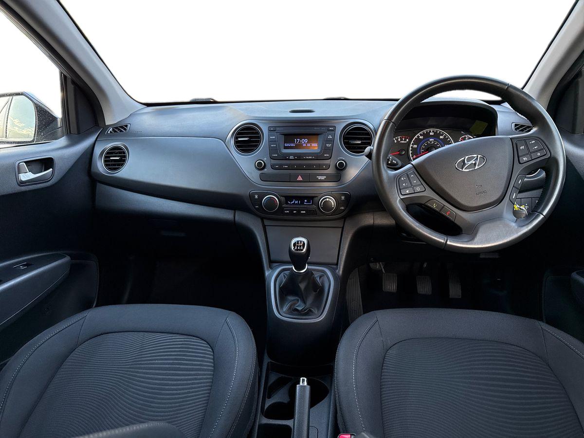 Used Hyundai i10 2018 for sale - 78152534: Photo 13