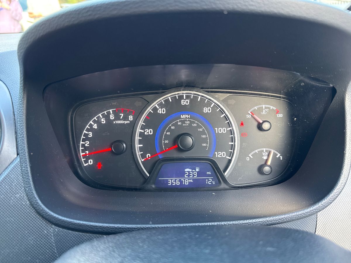 Used Hyundai i10 2018 for sale - 78152534: Photo 14