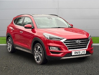 Hyundai TUCSON feature image