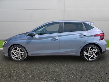 Used Hyundai i20 2024 for sale - 79169810: Photo