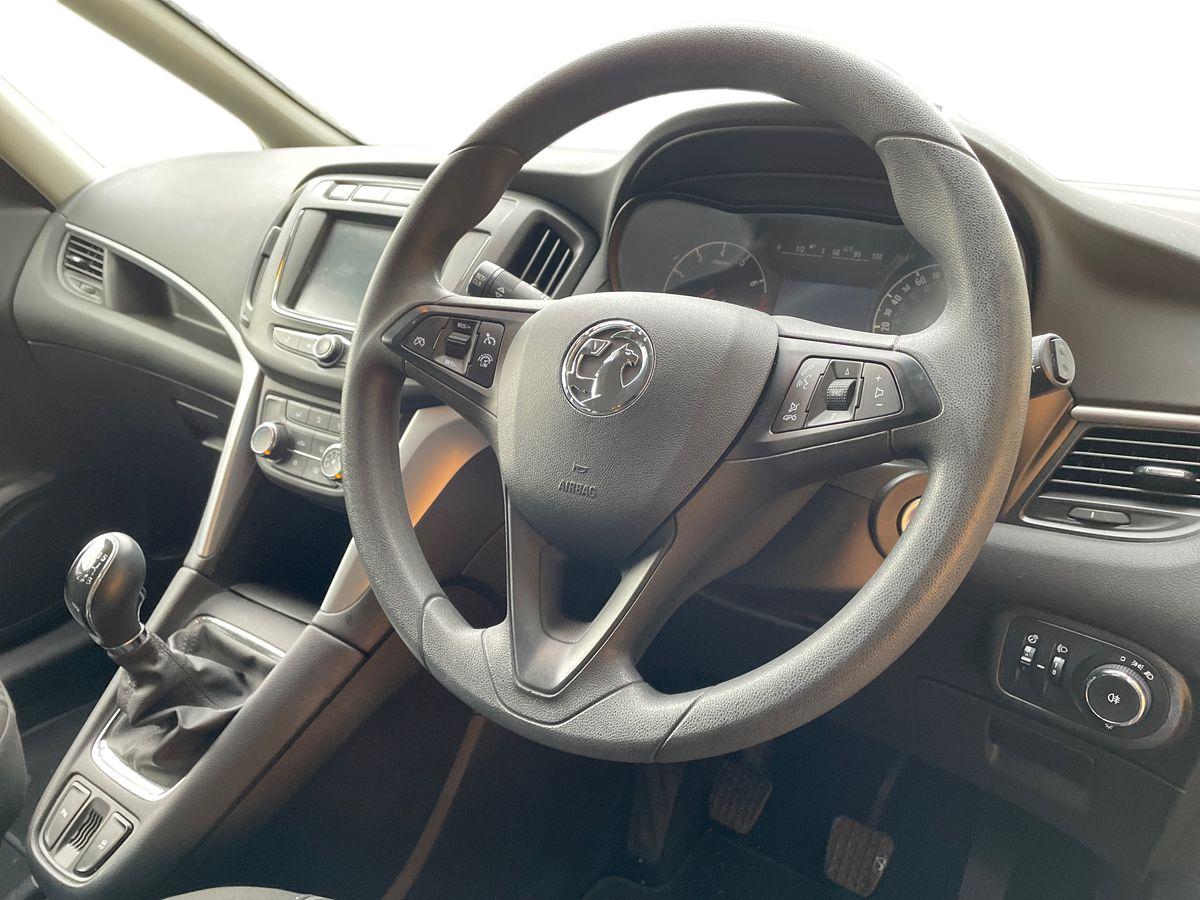 Used Vauxhall Zafira 2017 for sale - 77618978: Photo 15