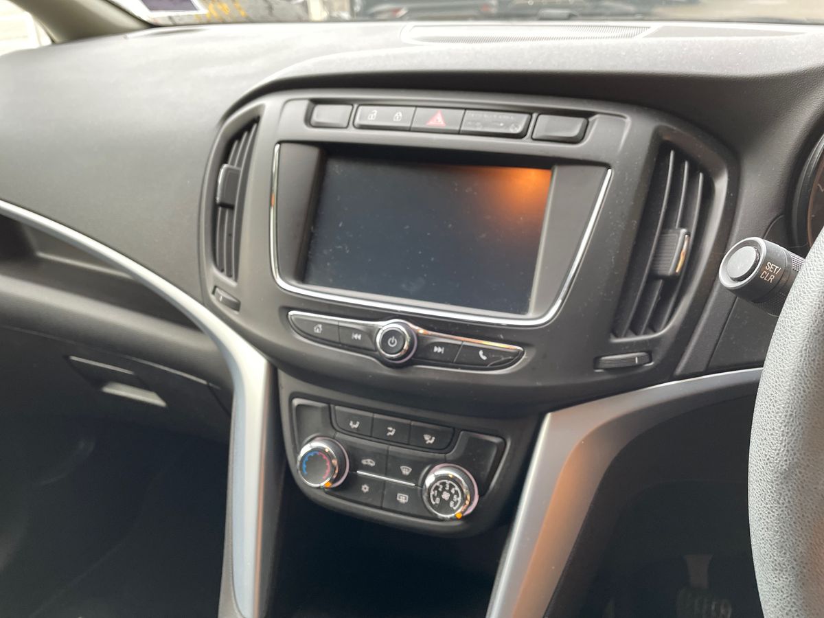 Used Vauxhall Zafira 2017 for sale - 77618978: Photo 18