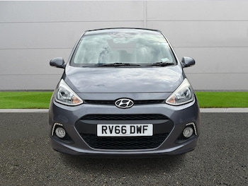 Used Hyundai i10 2016 for sale - 78610200: Photo