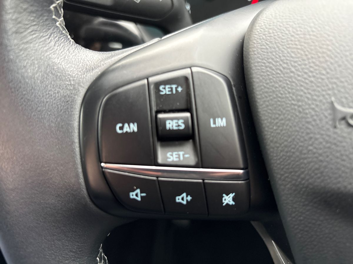 Used Ford Fiesta 2017 for sale - 77002688: Photo 16