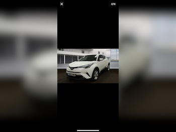 Used Toyota C-HR 2017 for sale - 75482978: Photo