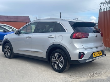 Used Kia Niro 2021 for sale - 75718404: Photo