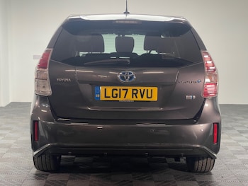 Used Toyota Prius+ 2017 for sale - 75686279: Photo