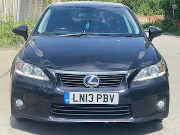 2013 (13) - 200h 1.8 SE 5dr CVT Auto