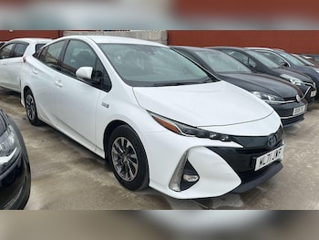 Used Toyota Prius 2021 for sale - 75949170: Photo