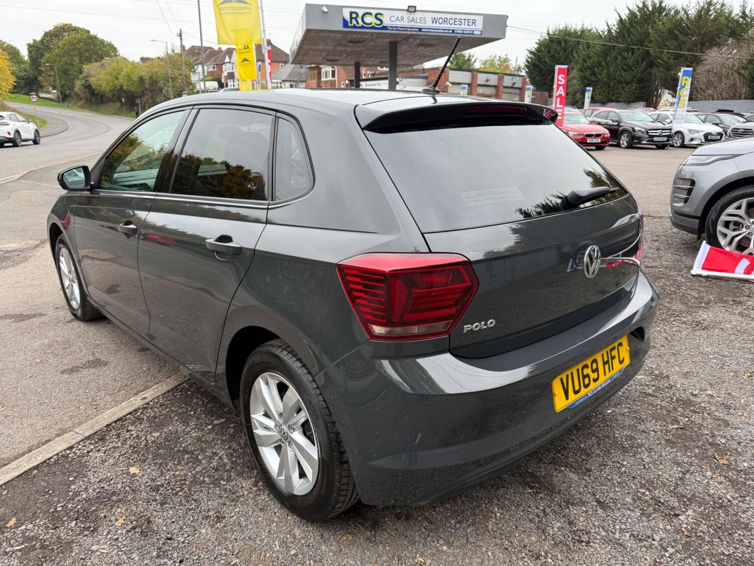Used Volkswagen Polo 2019 for sale - 76270256: Photo 6