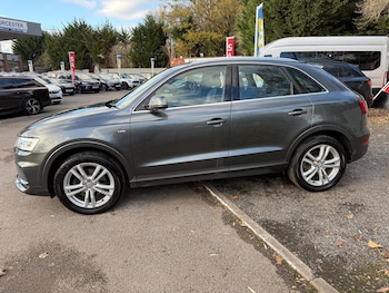 Used Audi Q3 2017 for sale - 76619875: Photo