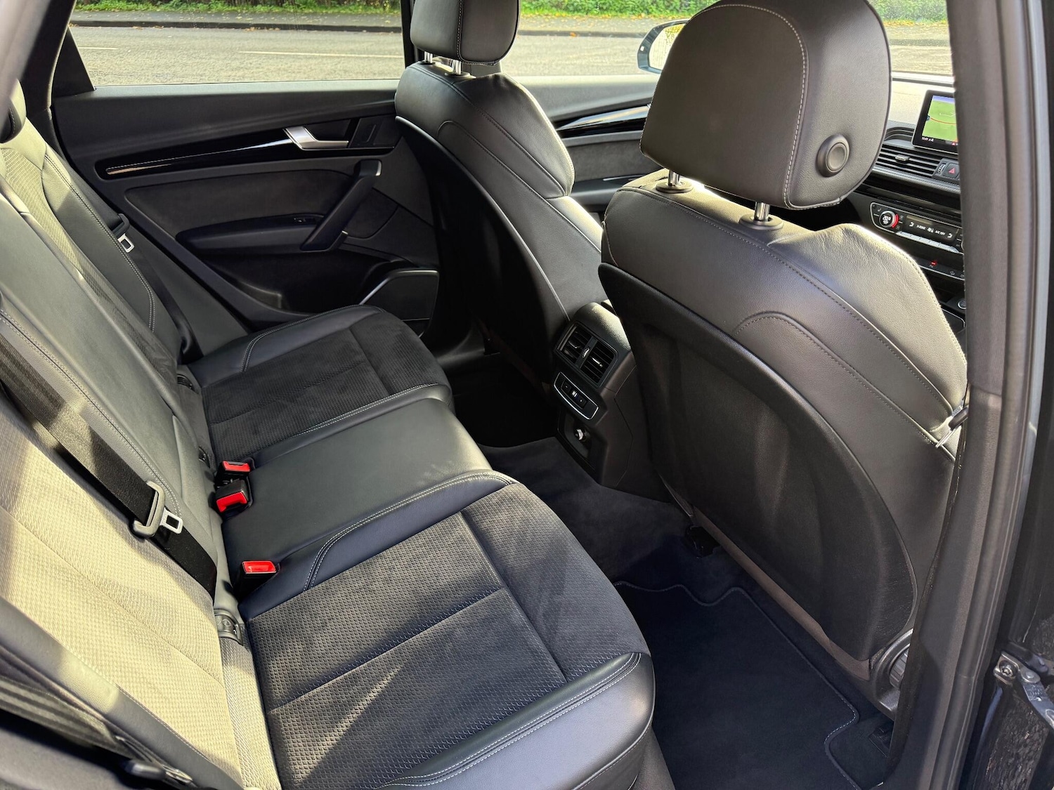 Used Audi Q5 2020 for sale - 76990688: Photo 15