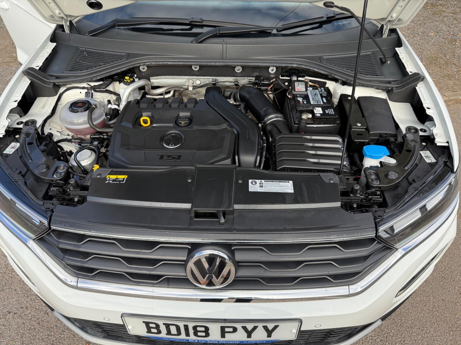 Used Volkswagen T-Roc 2018 for sale - 76215209: Photo 10