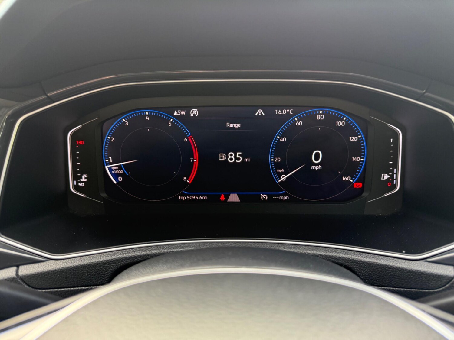 Used Volkswagen T-Roc 2018 for sale - 76215209: Photo 16