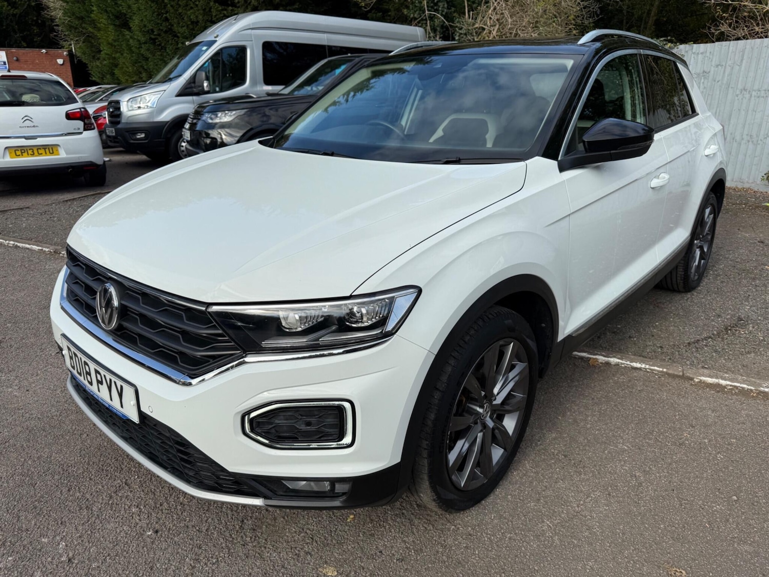 Used Volkswagen T-Roc 2018 for sale - 76215209: Photo 7