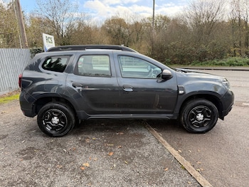 Used Dacia Duster 2020 for sale - 76689224: Photo