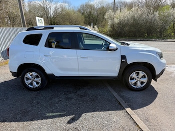 Used Dacia Duster 2020 for sale - 77970665: Photo