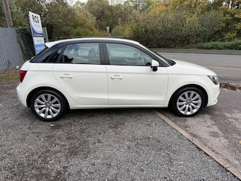 Used Audi A1 2014 for sale - 76327127: Photo